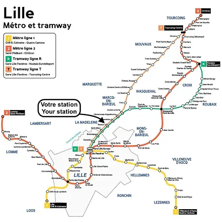 Functional Studio+ Parking Close To The Tramway マルク・アン・バルール