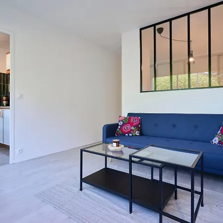 Functional Studio+ Parking Close To The Tramway アパート マルク・アン・バルール