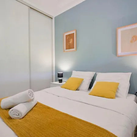 Functional Studio+ Parking Close To The Tramway アパート *