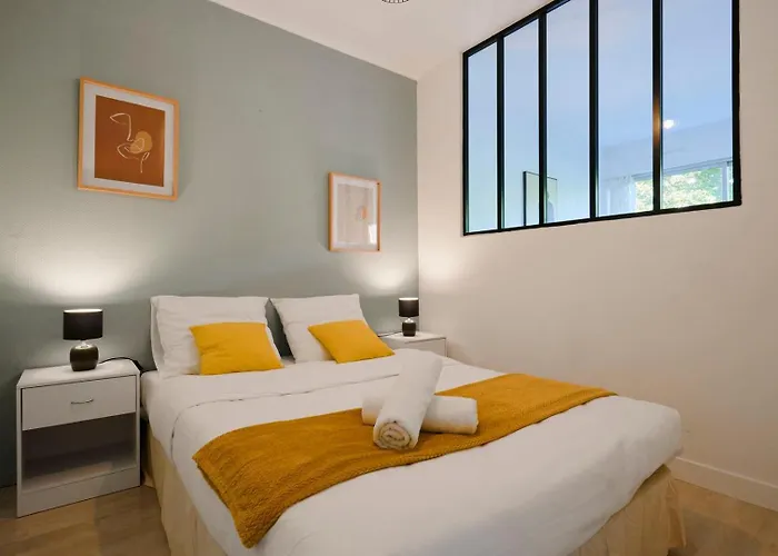 Appartement Functional Studio+ Parking Close To The Tramway *