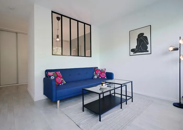 Functional Studio+ Parking Close To The Tramway *